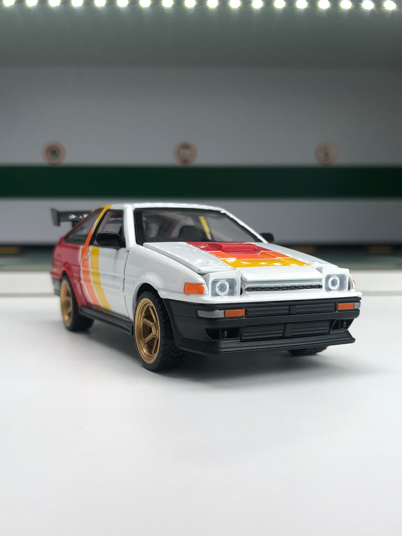 1: 37 simulation zinc alloy To - Model Kit Car incelemesi ve fiyatı