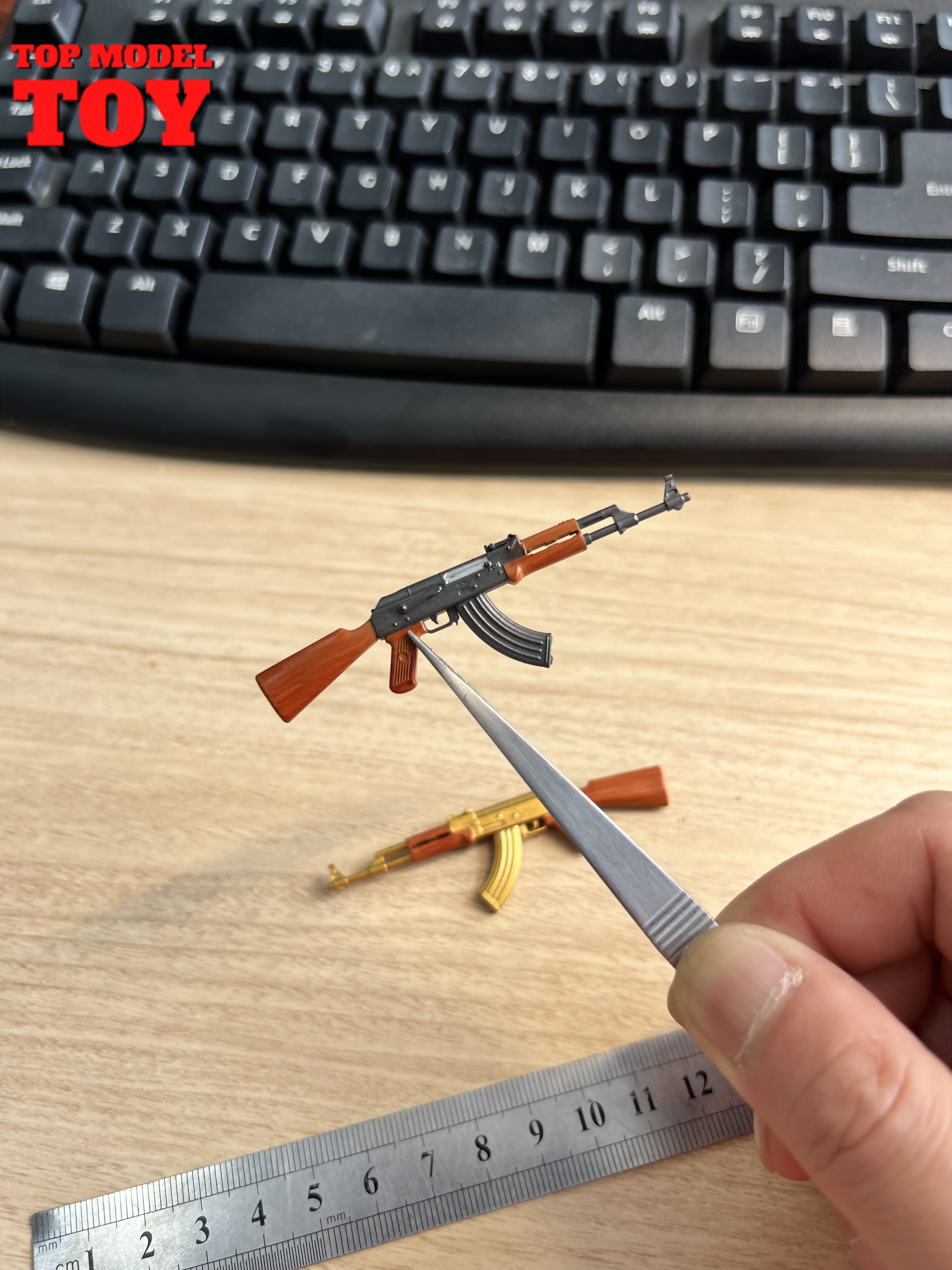 2023S 1/12 Scale AK47 Revolver - Model Kit Revolver incelemesi ve fiyatı