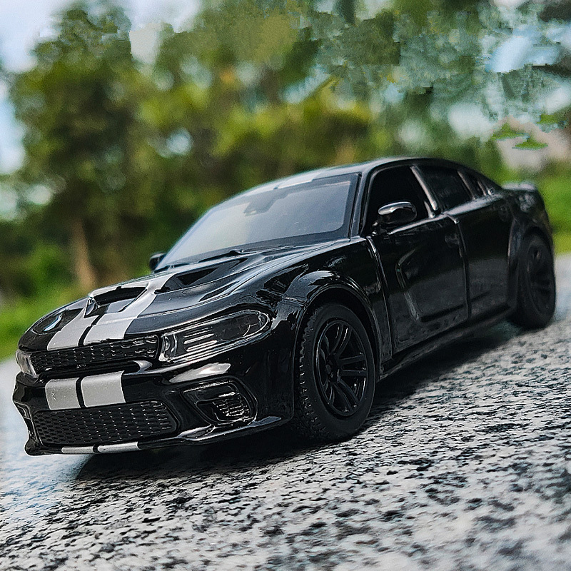 1:32 DODGE Charger SRT Hellcat - Model Kit Dodge Charger incelemesi ve fiyatı