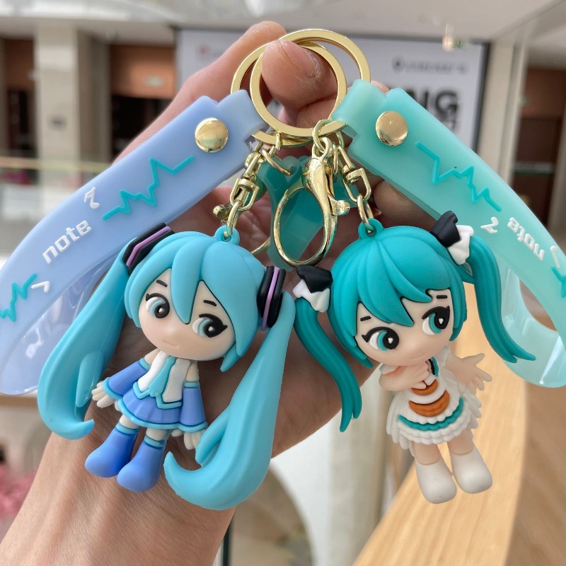 Hatsune Miku Keychain New Crea - Model Kit Car incelemesi ve fiyatı