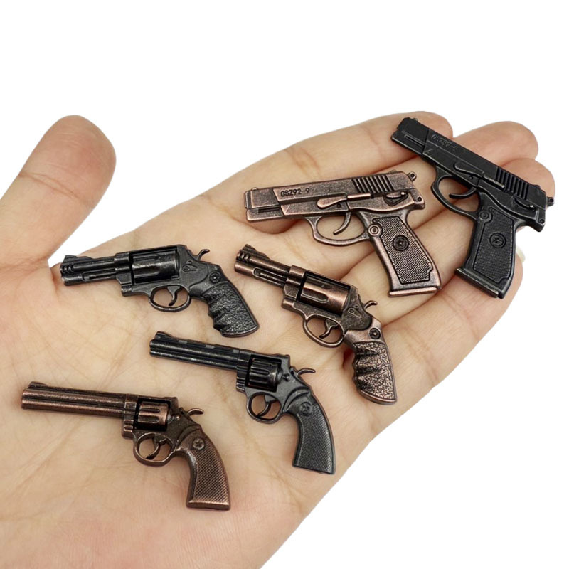 Dollhouse Revolver Gun Model M - Model Kit Revolver incelemesi ve fiyatı